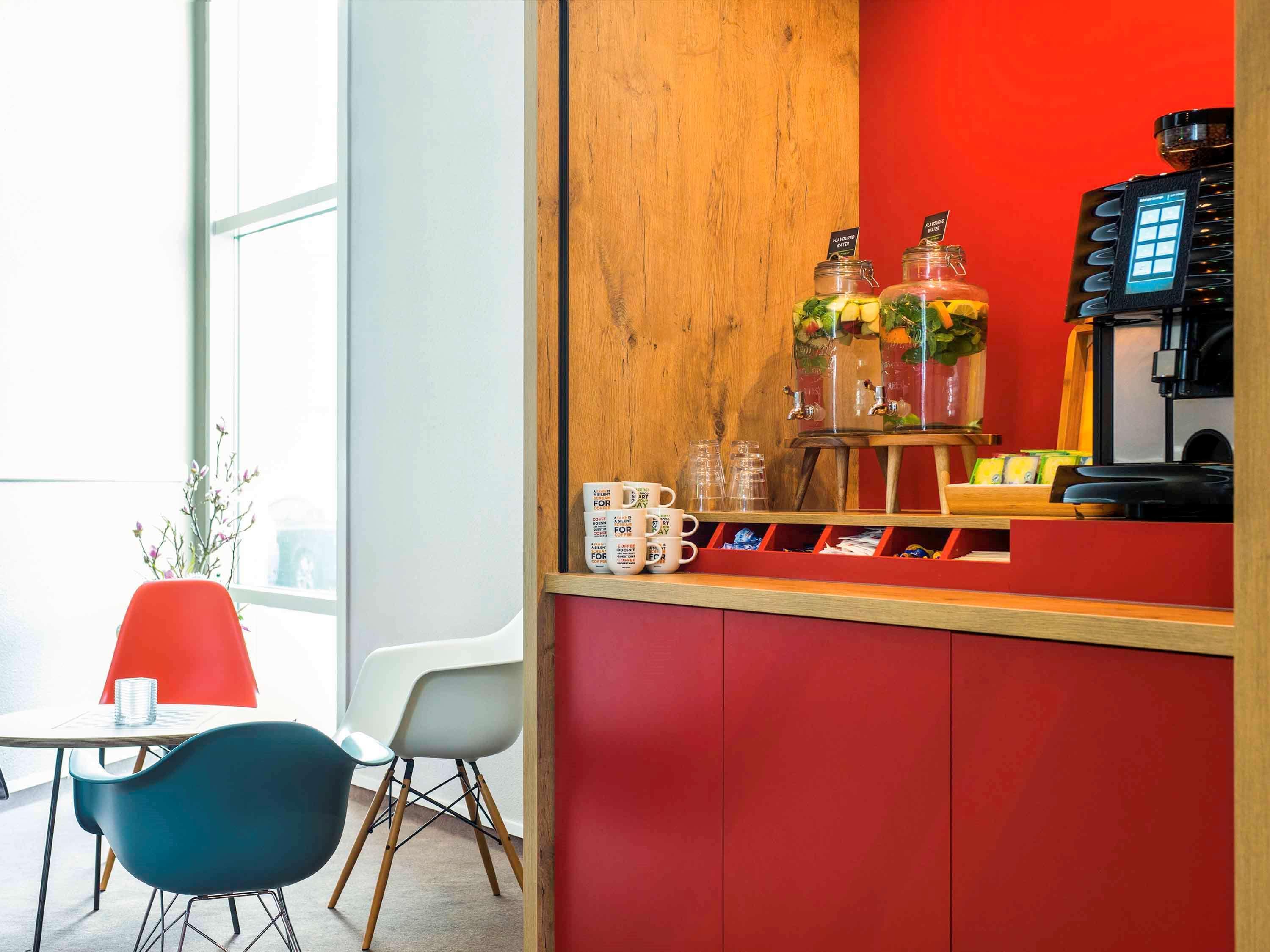 Hotel Ibis Schiphol Amsterdam Airport Badhoevedorp Esterno foto
