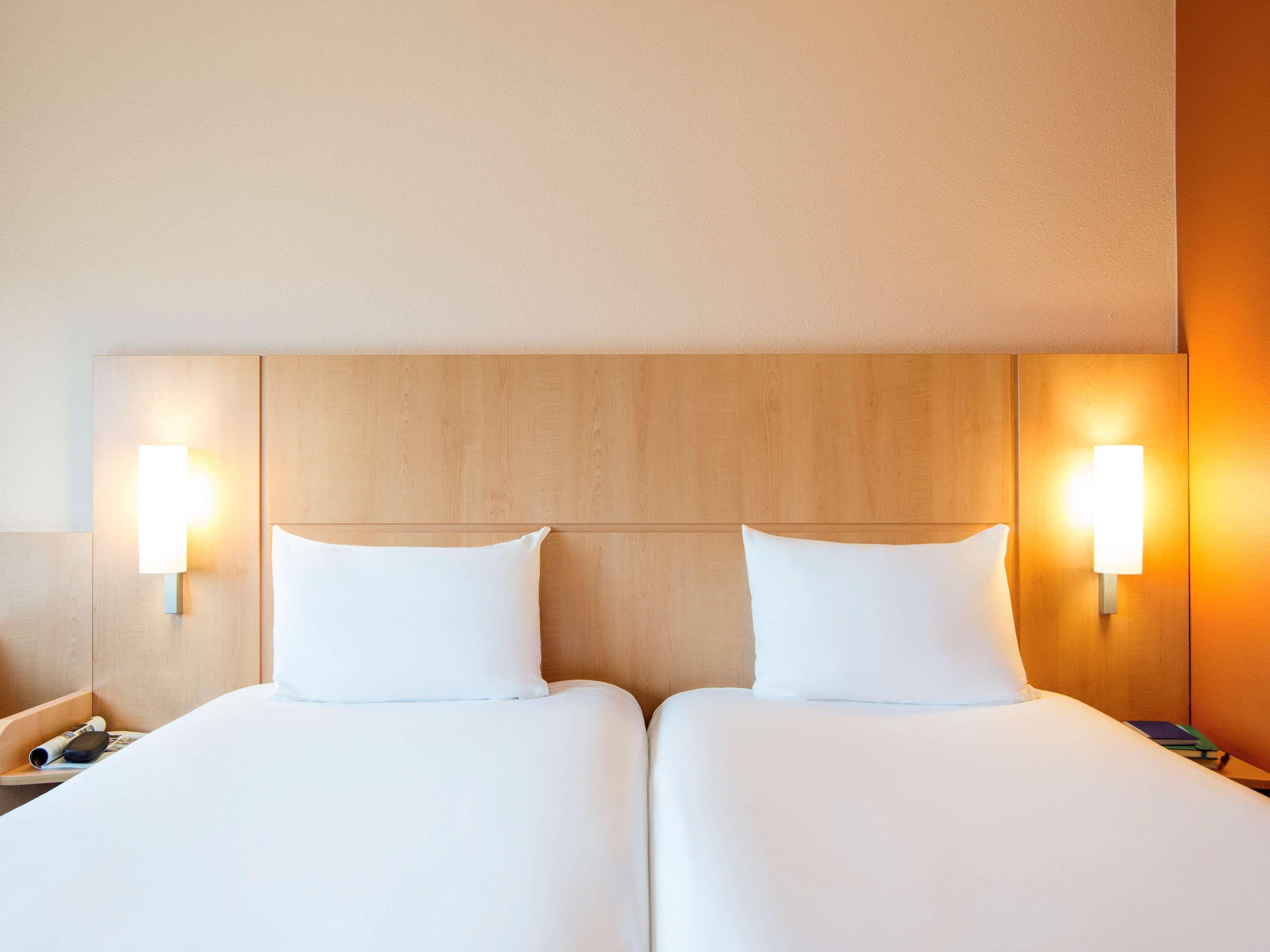 Hotel Ibis Schiphol Amsterdam Airport Badhoevedorp Esterno foto