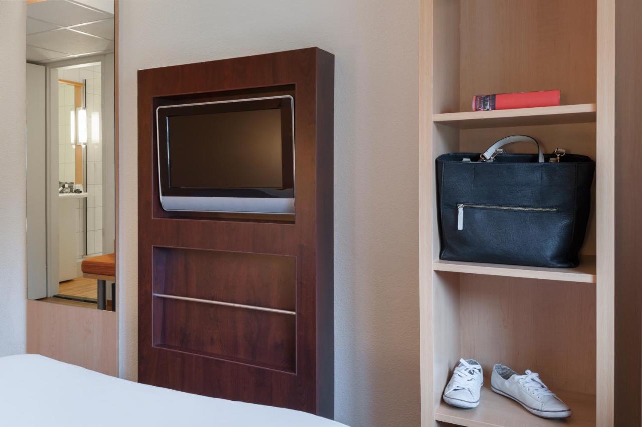 Hotel Ibis Schiphol Amsterdam Airport Badhoevedorp Esterno foto